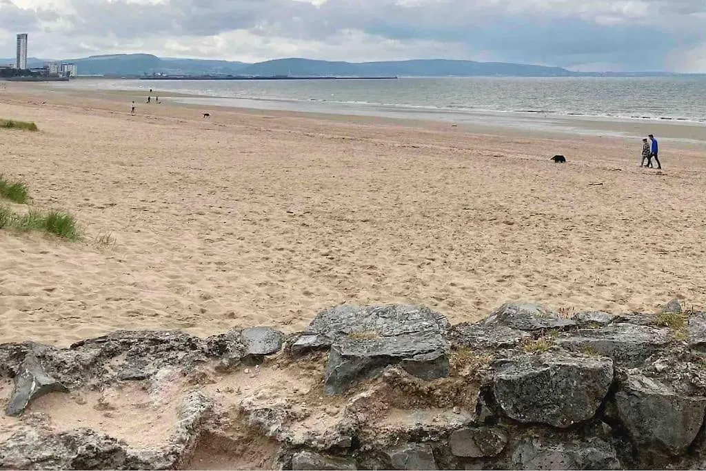 Holiday home Swansea City Bay - 5 Bed Townhouse